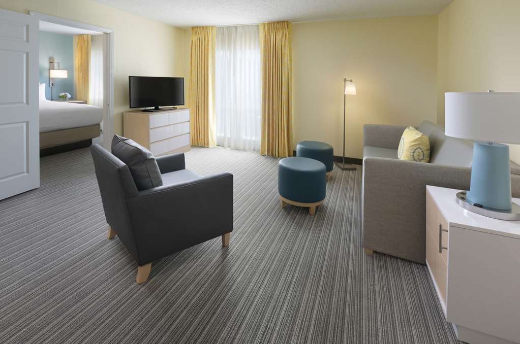 Avia Residences On Lincoln - Extended Stay Малвърн Стая снимка